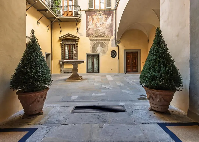 Apartament Borgo Albizi Penthouse - 360 Terrace View *