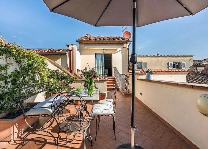 Borgo Albizi Penthouse - 360 Terrace View