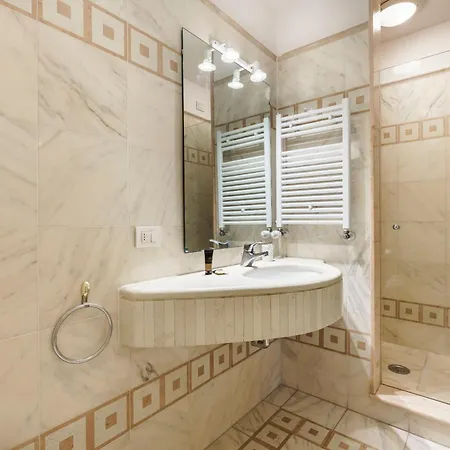 Borgo Albizi Penthouse - 360 Terrace View Apartamento